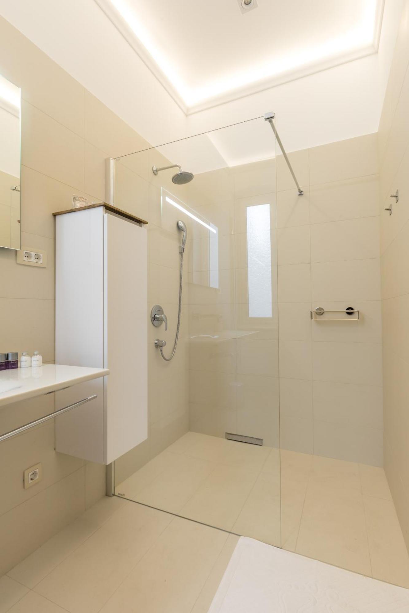 Maniva Old Town Luxury Rooms - Prime Spot By Riva Promenade Split Exterior foto